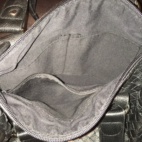 Black Purse - Picture 5 of 6